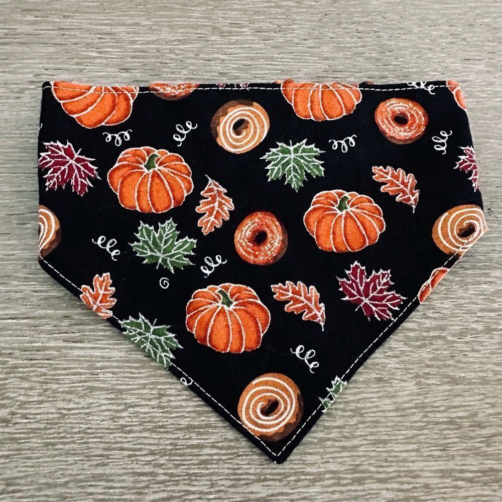 Fall Dog Farmhouse Pumpkin Bandana Neck Collar M